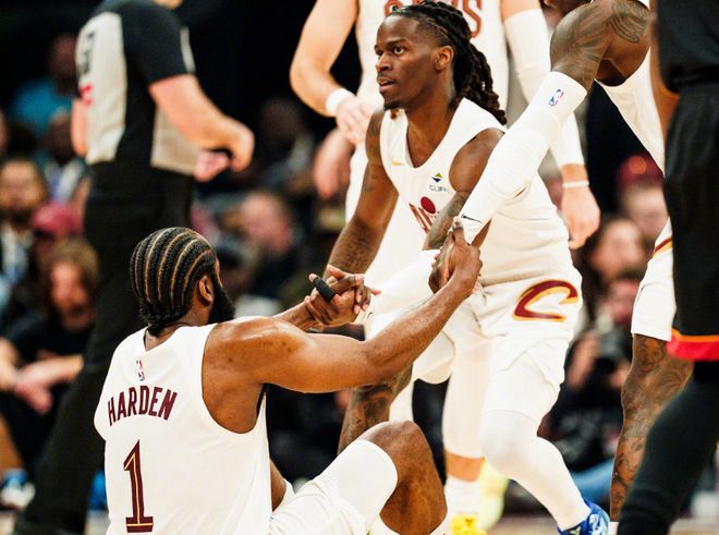 热火大胜骑士终结五连败 骑士四连胜终结遭遇惨