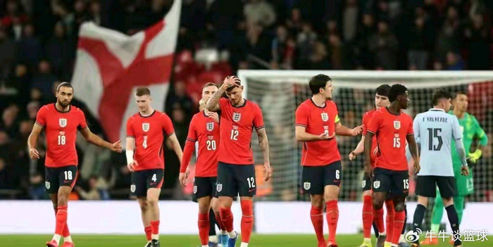 英格兰对阵乌拉圭友谊赛平局暴露国家队战术短