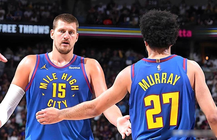 掘金力克灰熊十连胜稳居西部第三 湖人三连败火