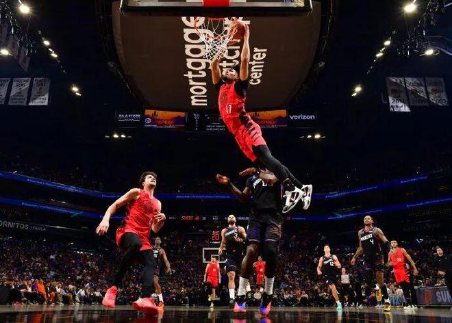 勇士逆转快船创附加赛经典战例，NBA附加赛上演